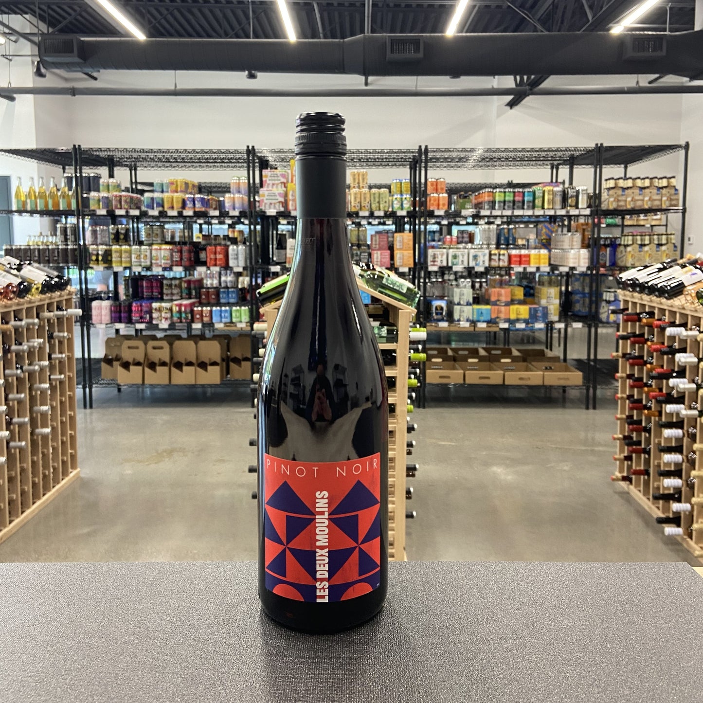 Les Deux Moulins Pinot Noir