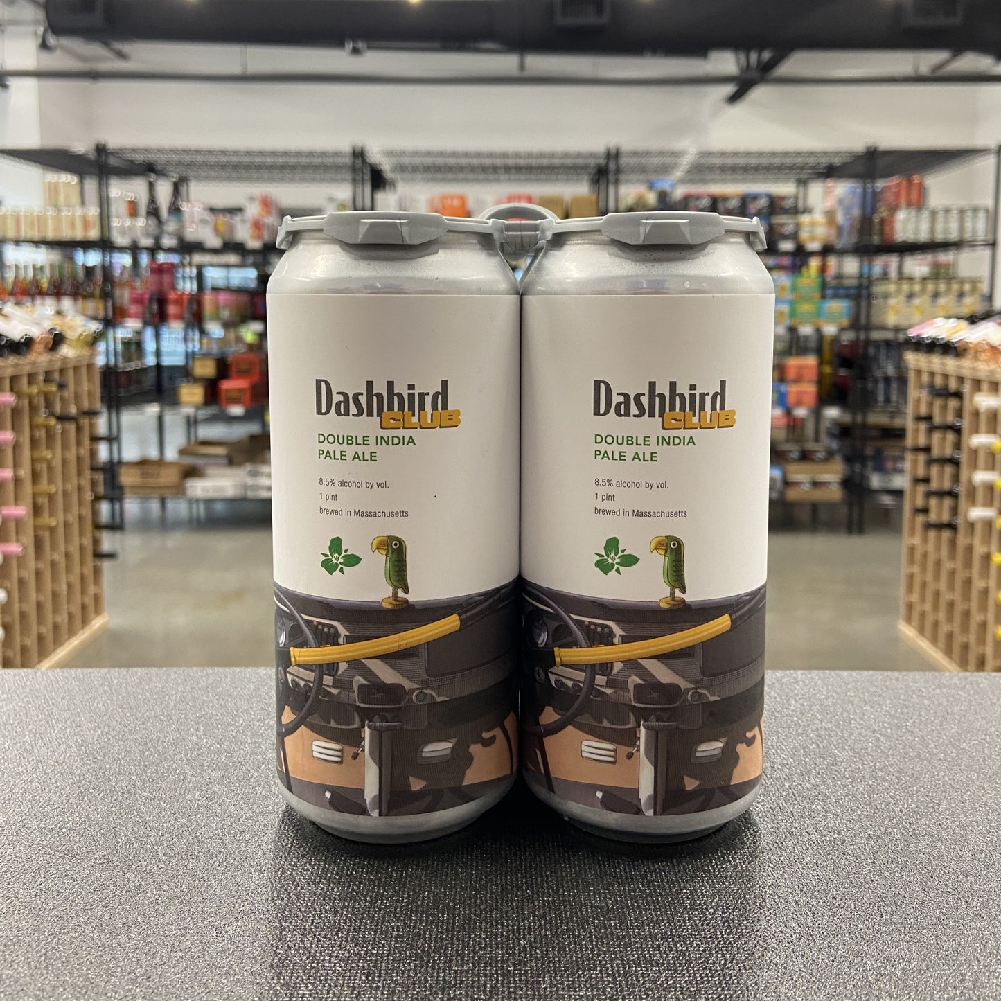 Trillium x Green Cheek Dashbird The Club